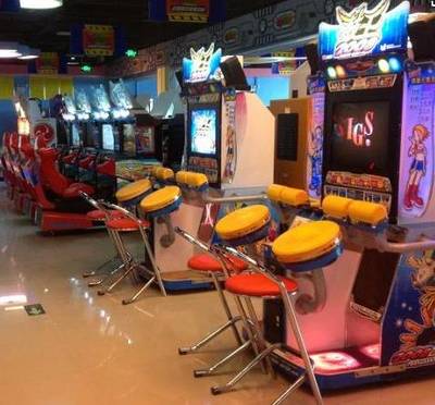 开创蓝海 电玩城经营中的设备革新与未来展望